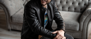 20 Ways to Style a T-Shirt This Year | Fresh Clean Tees