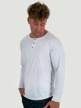 Matt is 6', 180lbs and wears a size M #