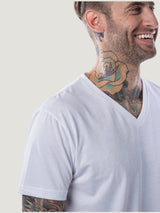 Justin is 6'1 and wears size m #