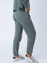Maddy is 5'8", size 4 and wears a size S # Women's Terry Jogger Pants | Fresh Clean Threads