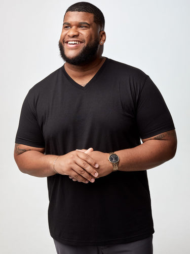 Steven is 6', 275lbs and wears a size 3xl # Summer Foundation V-Neck 5-Pack | Black | Fresh Clean Threads