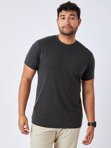 Matheus is 6', 210LBS and wears a size XL # VIP exclusive activewear pack | Fresh Clean Threads