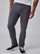Joe is 6', 180LBS and wears a size 32x30 # Stretch Tech Pants Essentials 4-Pack | Fresh Clean Threads