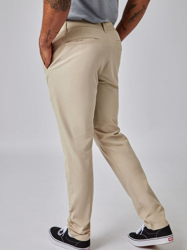 Joe is 6', 180LBS and wears a size 32x30 # Stretch Tech Pant | Khaki Stretch Tech Pant | Fresh Clean Threads